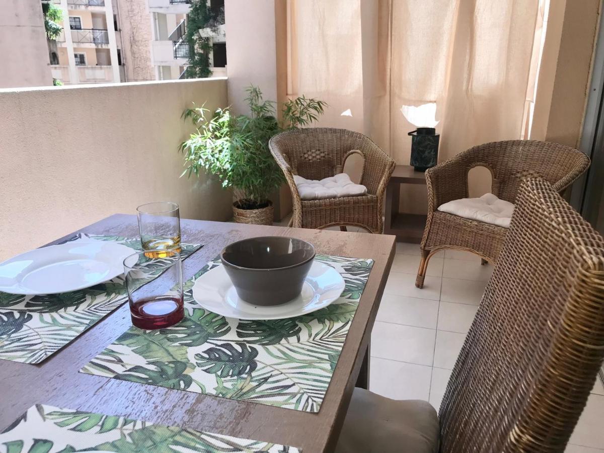 Steps To The Beach Apart In Cannes With Parking Екстер'єр фото
